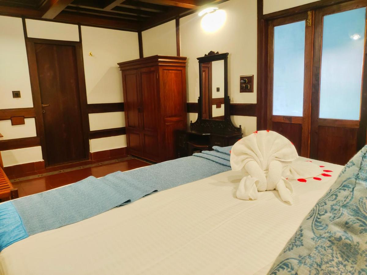 The Travancore Heritage Beach Resort Kovalam Kültér fotó
