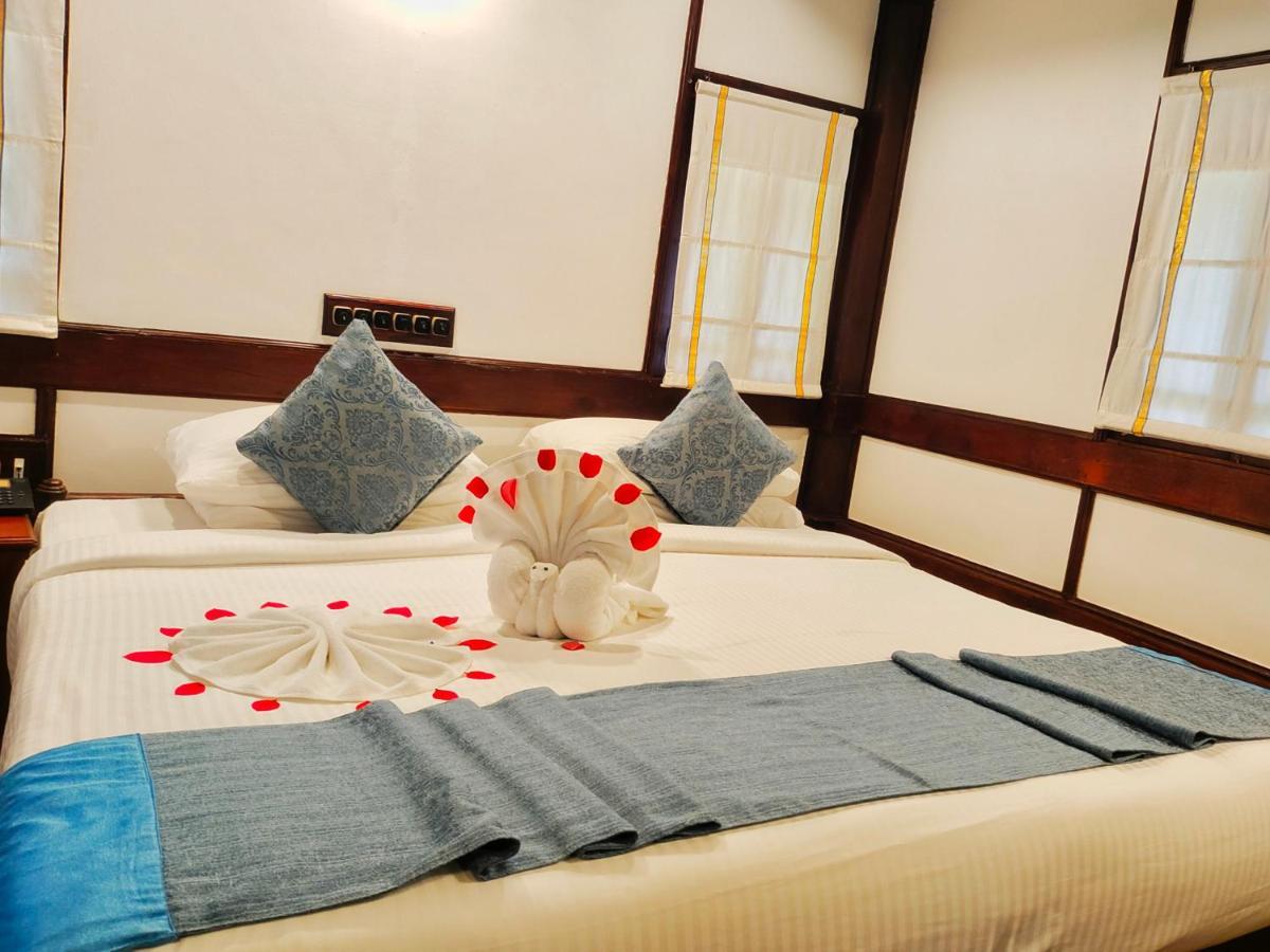 The Travancore Heritage Beach Resort Kovalam Kültér fotó